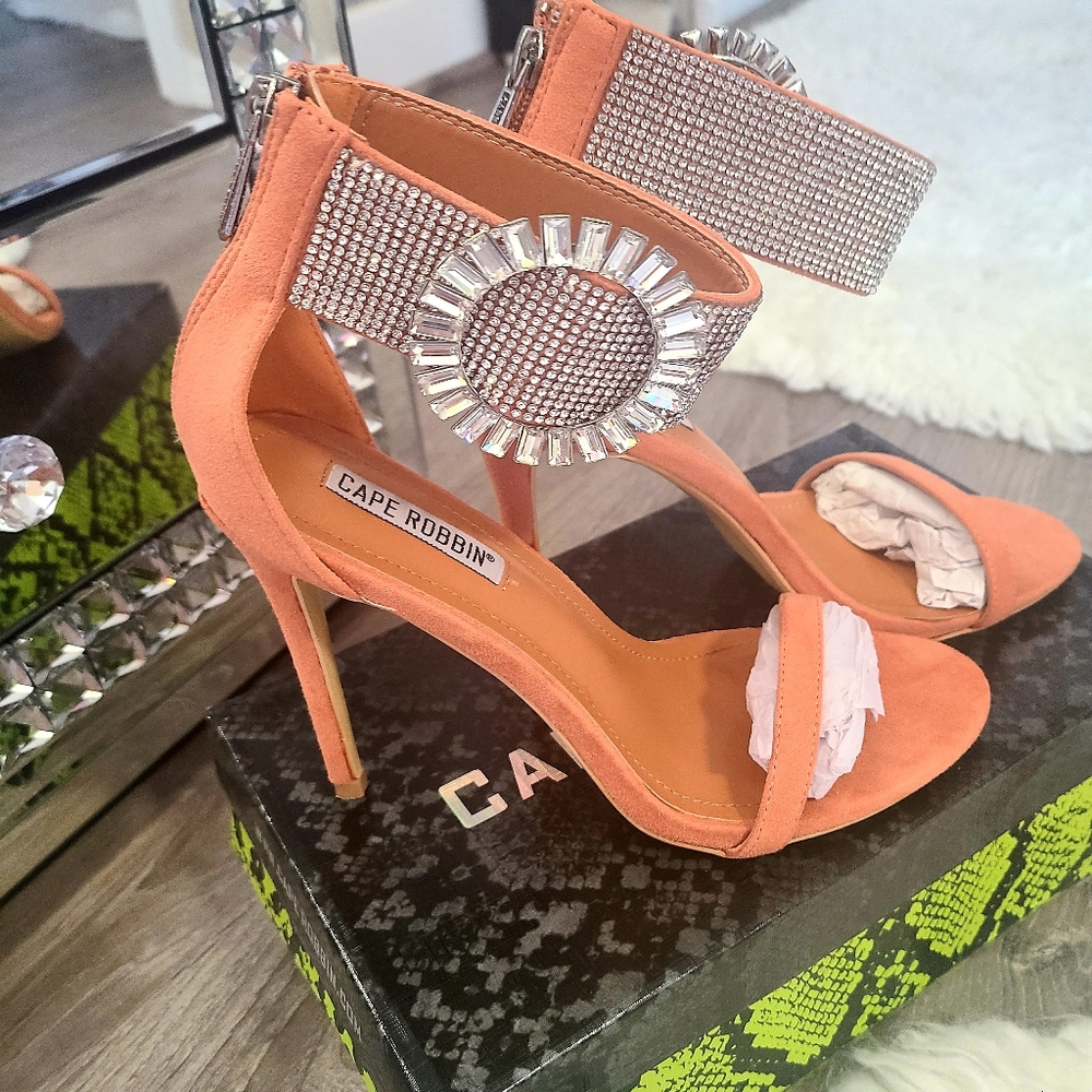 🪭👠🛍✨️Cape Robbin Edmond Heels Brand new 7.5 - Picture 6 of 15